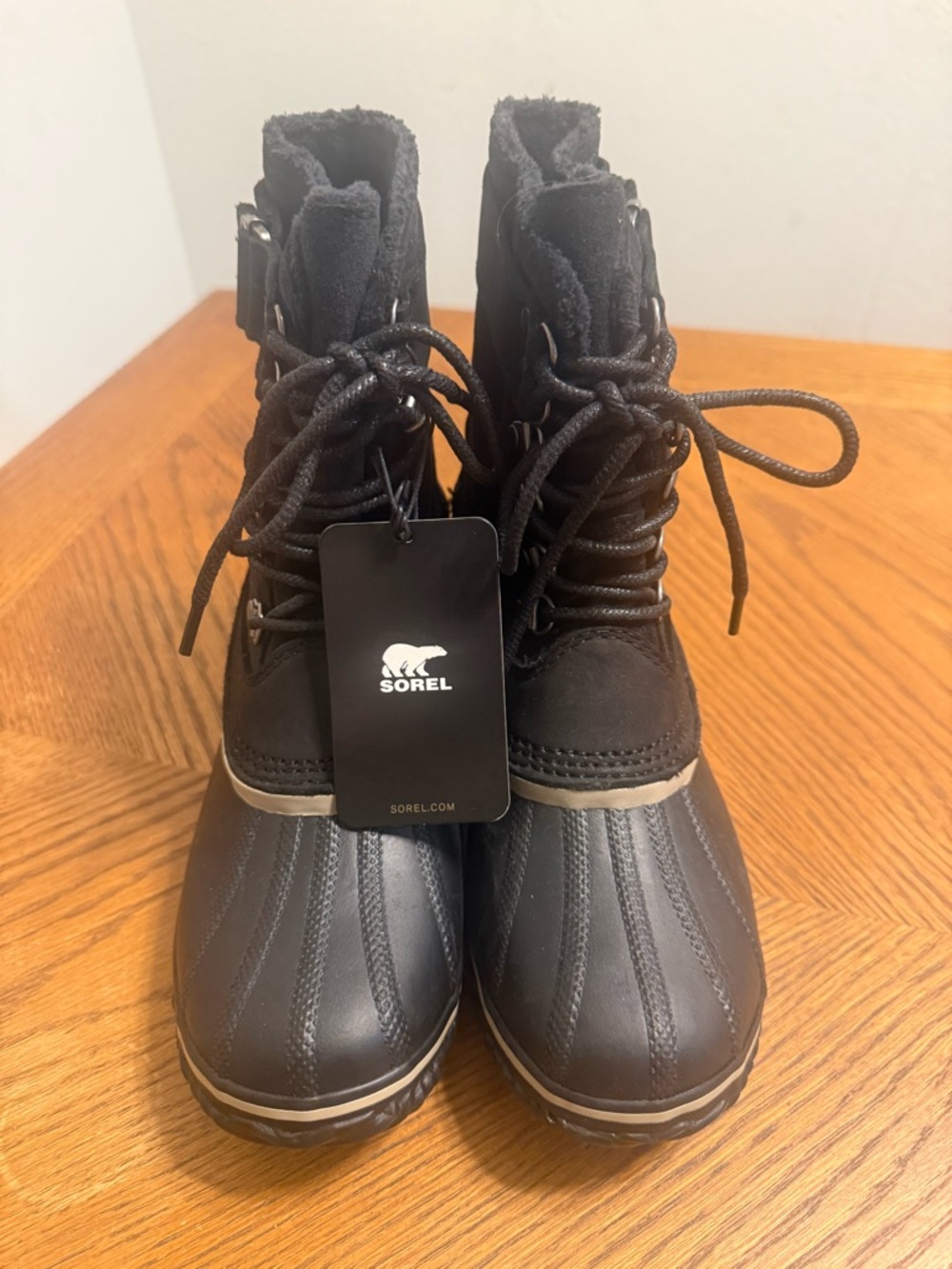 Sorel duck style boots without box size 7.5. Women’s Sorel rain/snow boots. - Picture 2 of 14